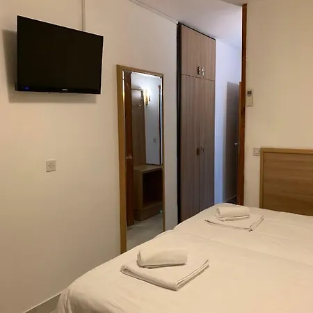 Paradiso Penzion 3*